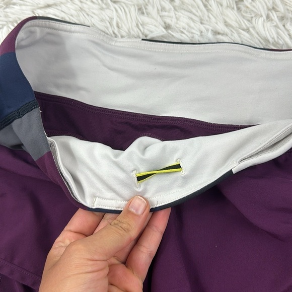 Lululemon Speed Shorts - Picture 2 of 6